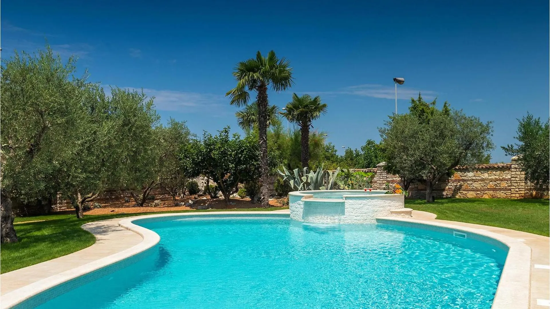 Villa David Porec 0*,  Croatia